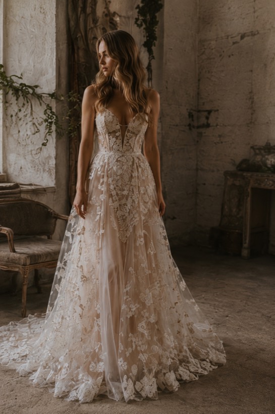 Wedding gown style idea 5