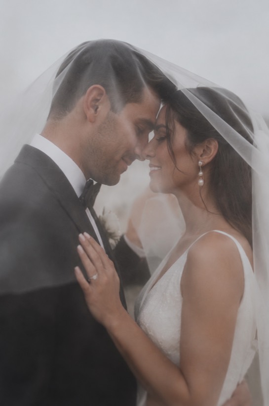 Wedding couple photo idea 2