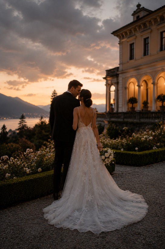 Wedding couple photo idea 10